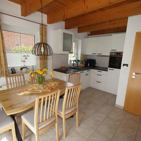 Hp Touristik - Seepark Burhave 3 *