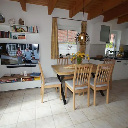 Ferienhaus Hp Touristik - Seepark Burhave 3
